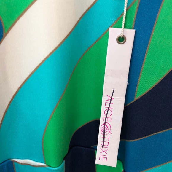 Alice & Trixie minidress. 🎉🎉HOST PICK🎉🎉 - Picture 7 of 8